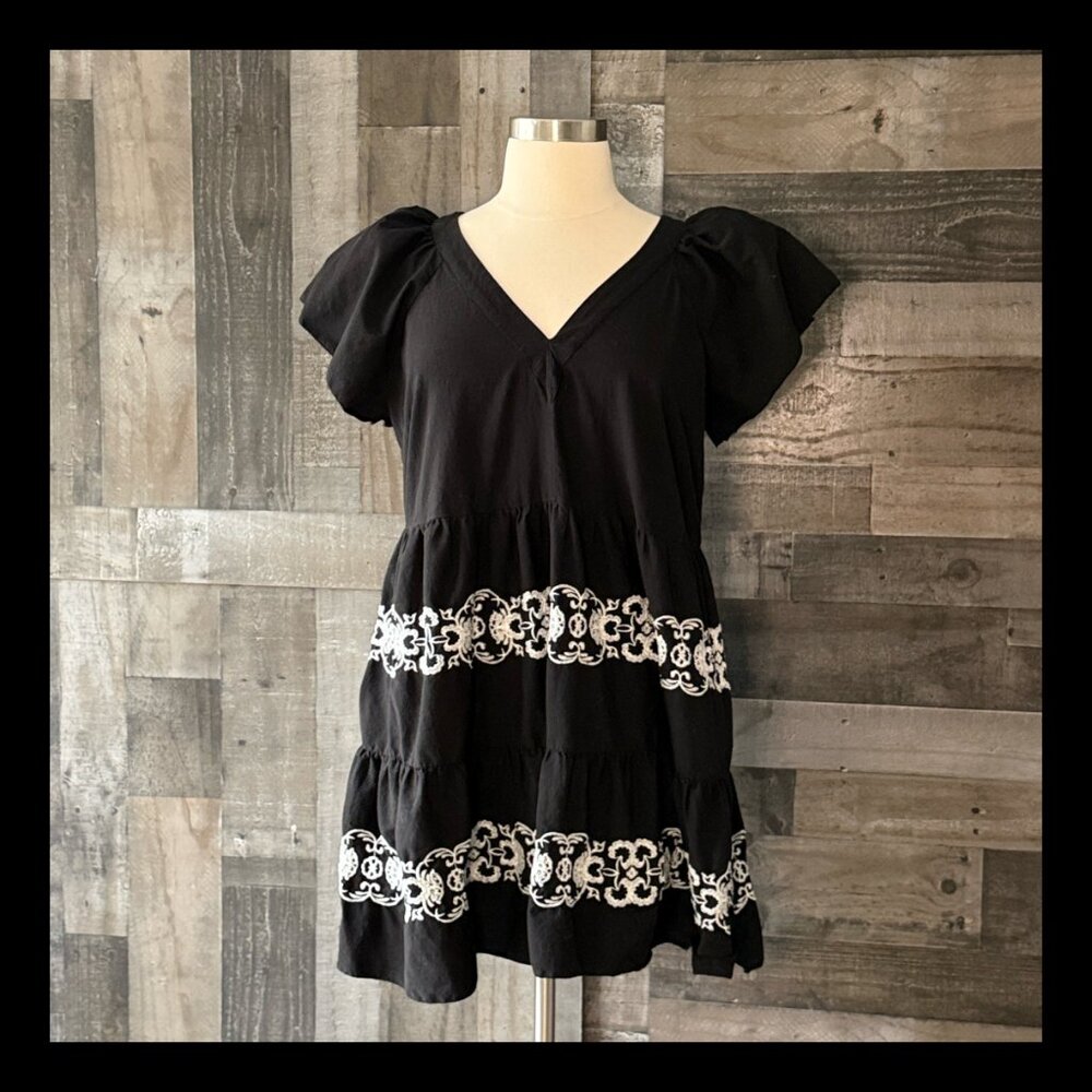 Black peasant dress white floral embroidery xlarge festival boho fiesta summer